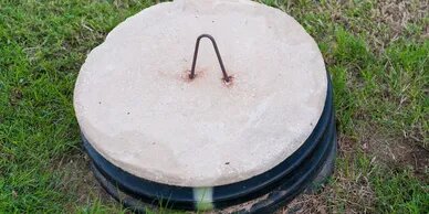 Septic tank lid
